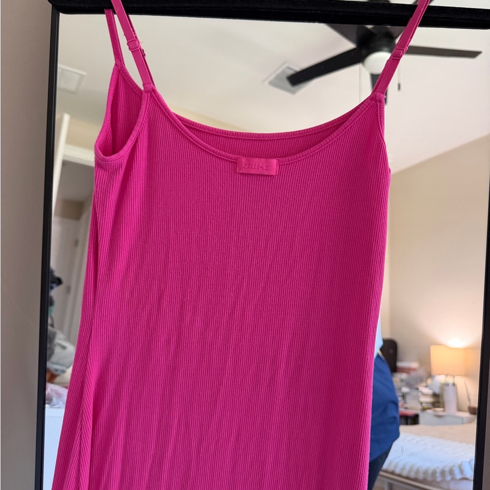Skims soft lounge Hot Pink Slim Maxi Dress - Picture 8 of 9